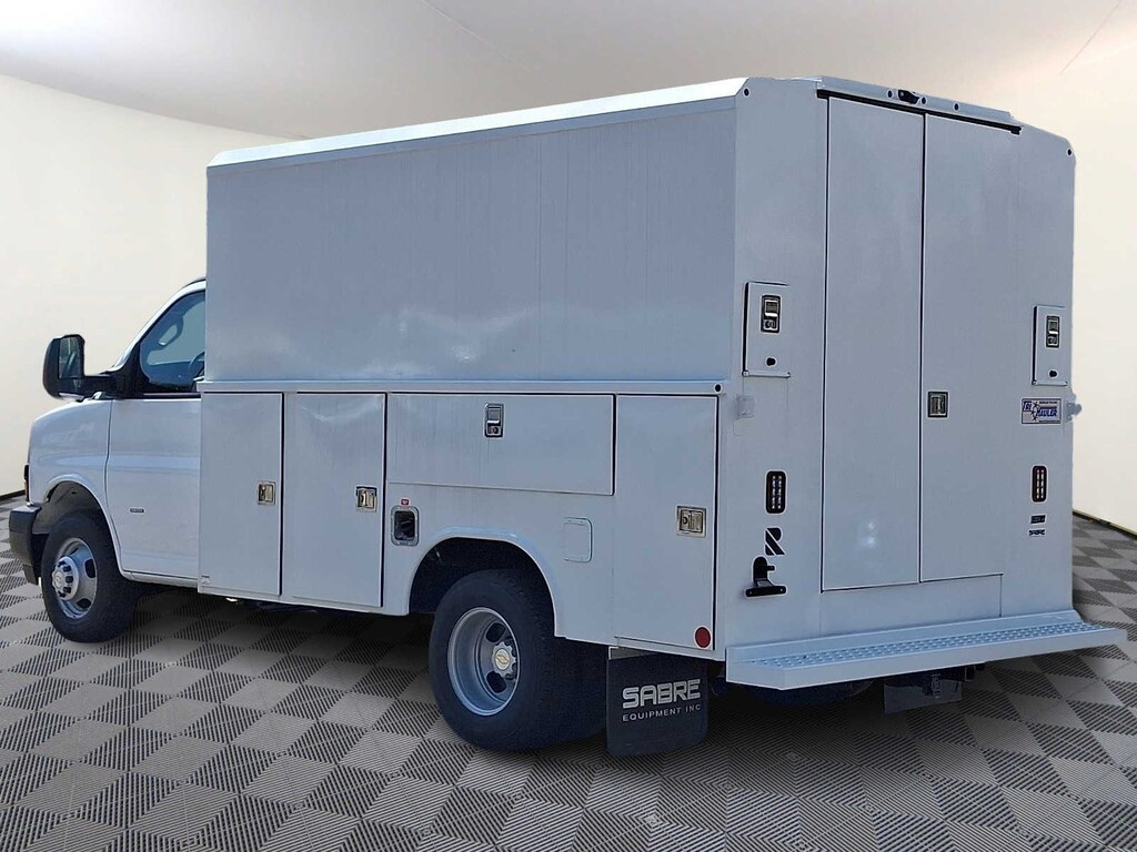 New 2026 Chevrolet Express Cutaway 3500 1WT Cutaway Van