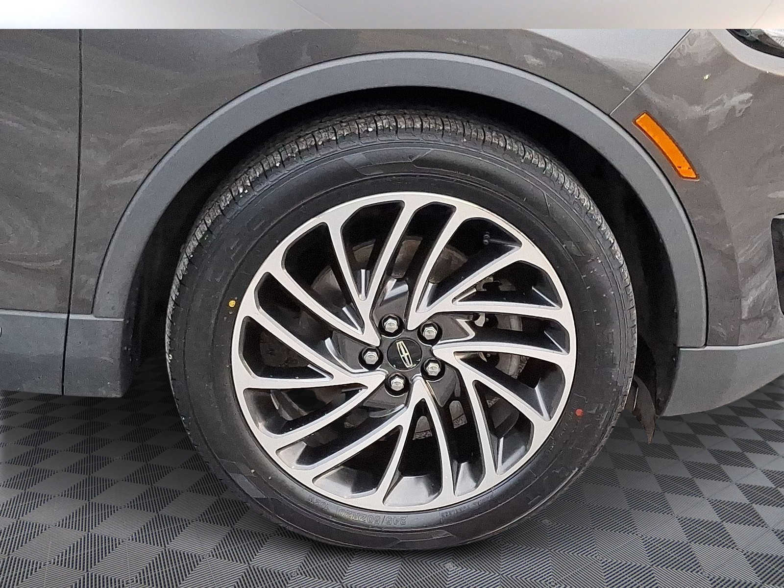 2019 Lincoln Nautilus Reserve - Photo 8