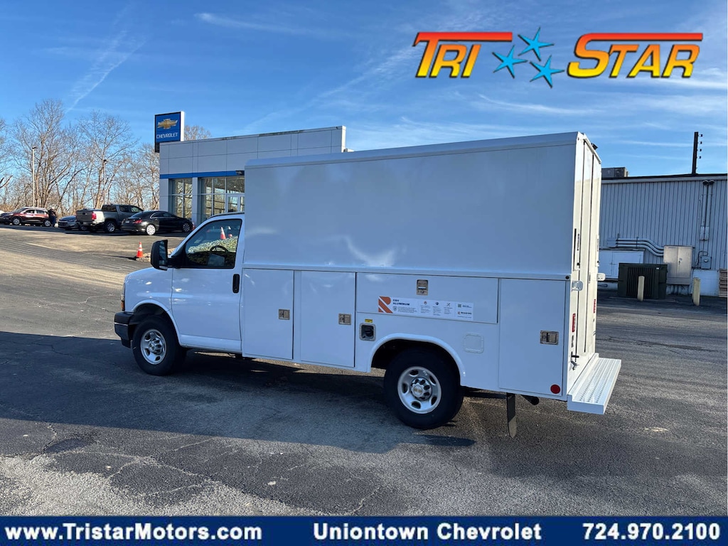 New 2025 Chevrolet Express Cutaway 3500 1WT Cutaway Van