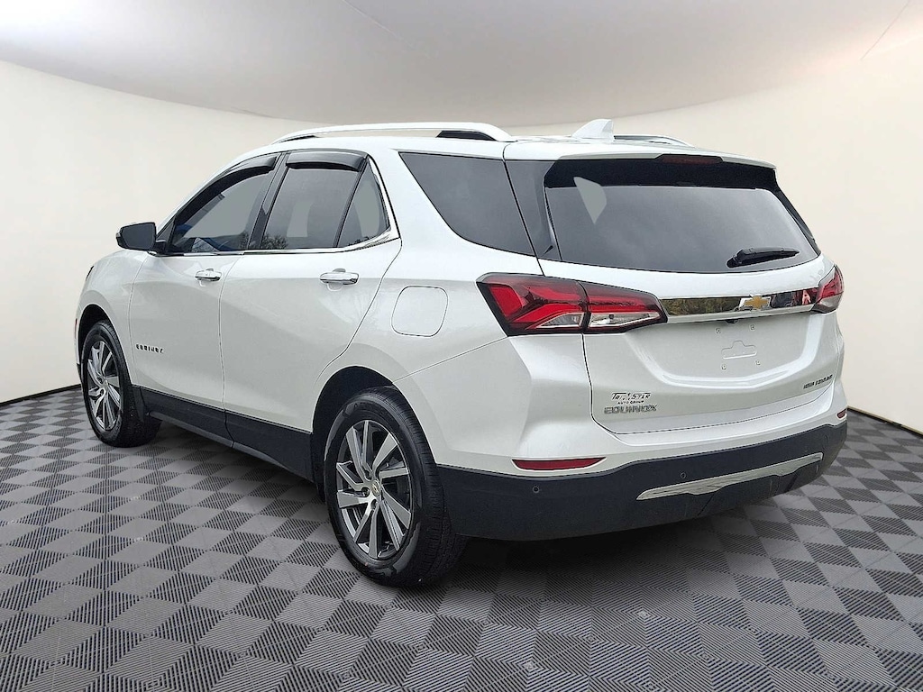 Used 2022 Chevrolet Equinox Premier SUV