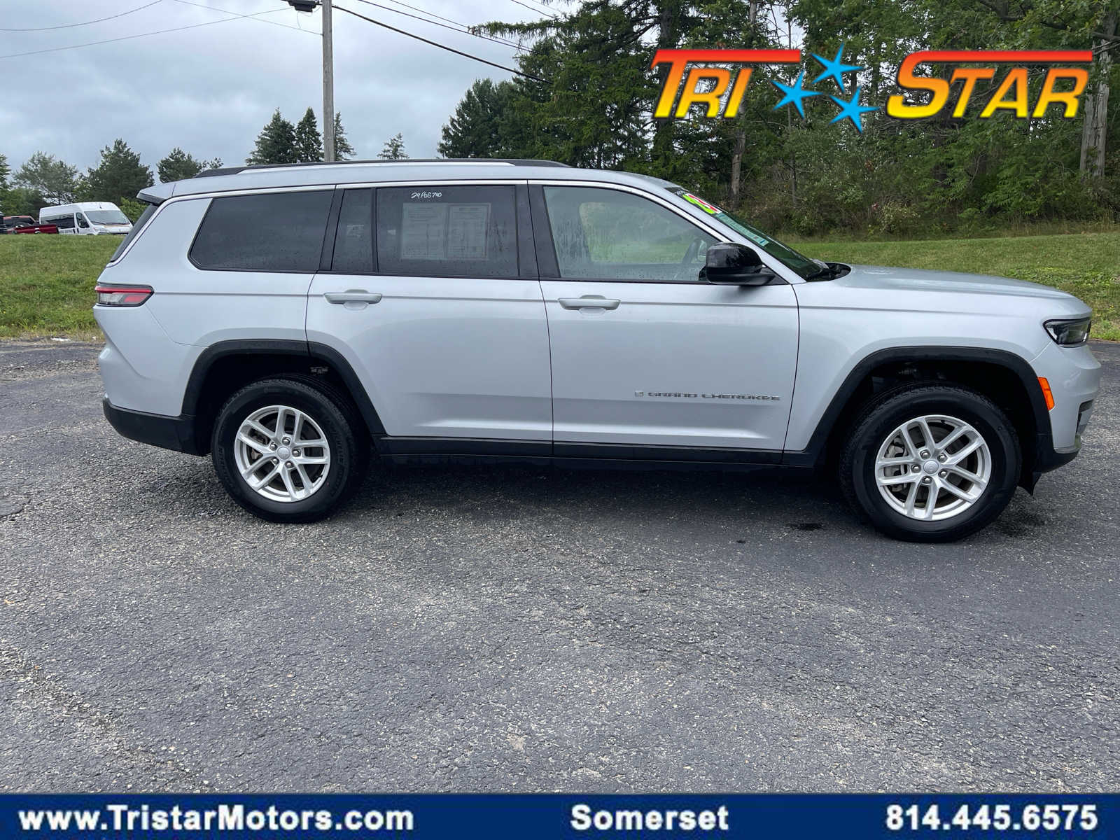 Pre-Owned 2023 Jeep Grand Cherokee L Laredo