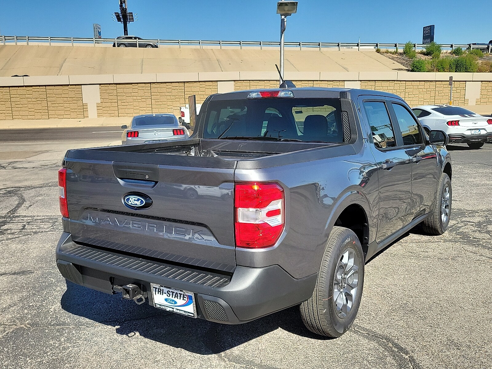 2025 Ford Maverick XLT photo 3