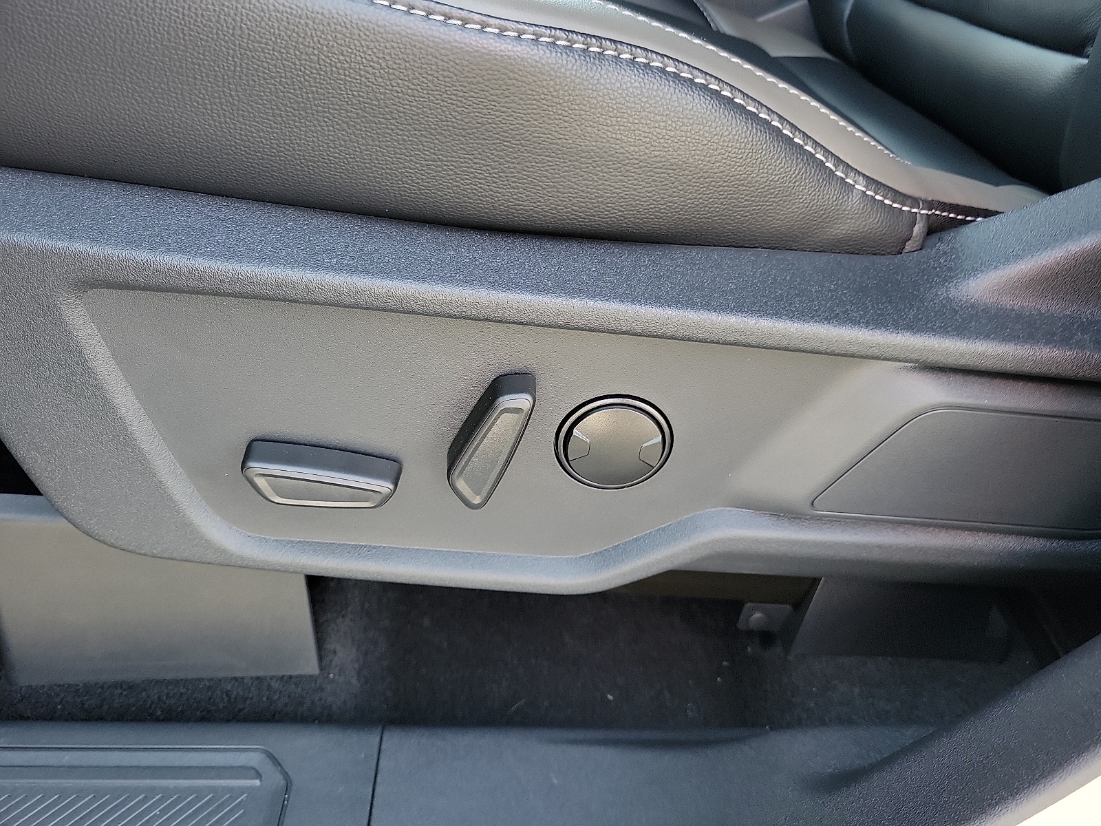 2025 Ford Bronco 4-Door Outer Banks - Photo 13