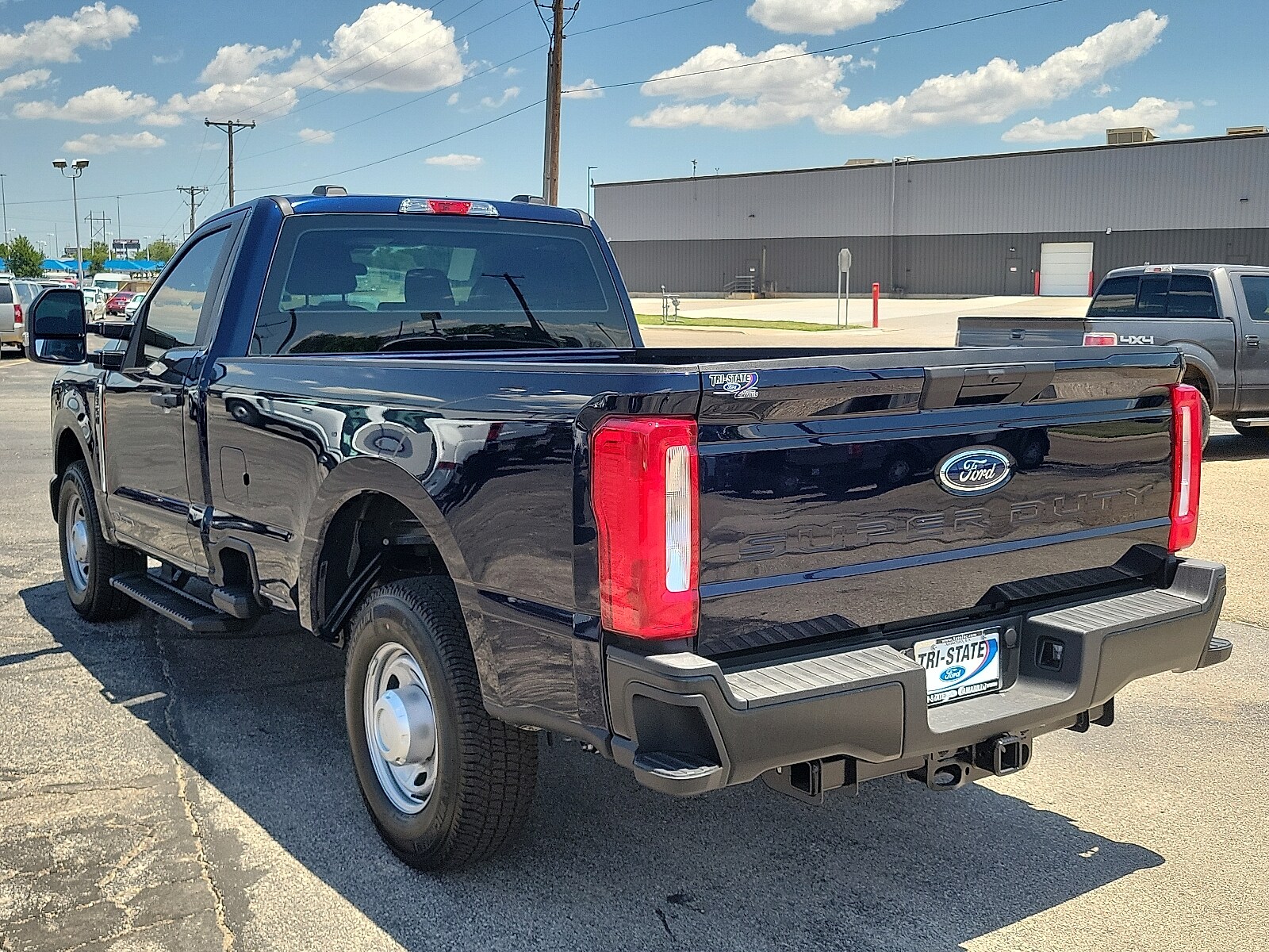 2025 Ford F-350 XL photo 3