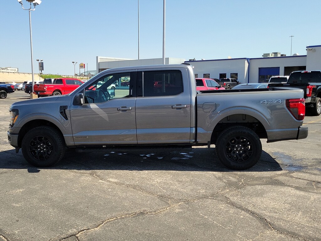 Used 2024 Ford F-150 XLT 4x4 SuperCrew Cab 5.5 ft. box 145 in. WB