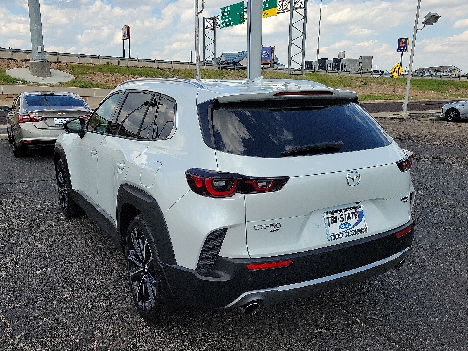 2024 Mazda CX-50 2.5 Turbo Premium Plus photo 3