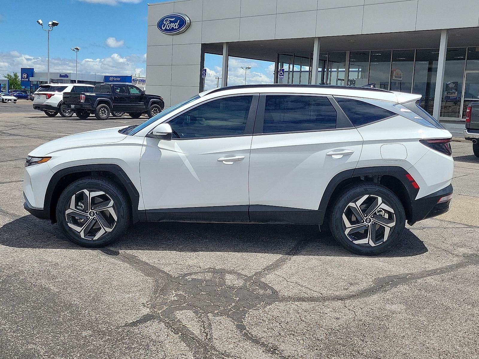 Used 2023 Hyundai Tucson SEL with VIN 5NMJFCAE1PH212124 for sale in Amarillo, TX