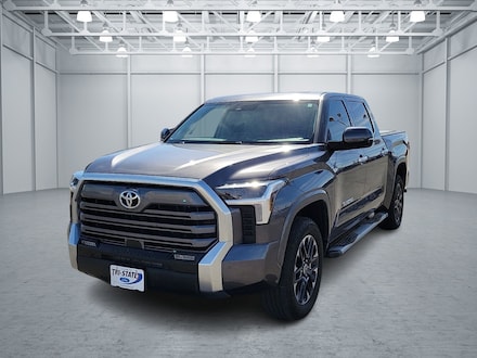 2023 Toyota Tundra Limited (A10) 4x4 CrewMax 5.5 ft. box 145.7 in. WB