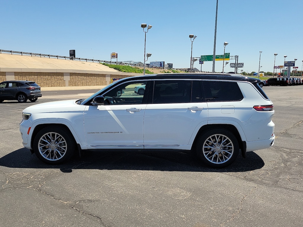 Used 2023 Jeep Grand Cherokee L Summit 4x4