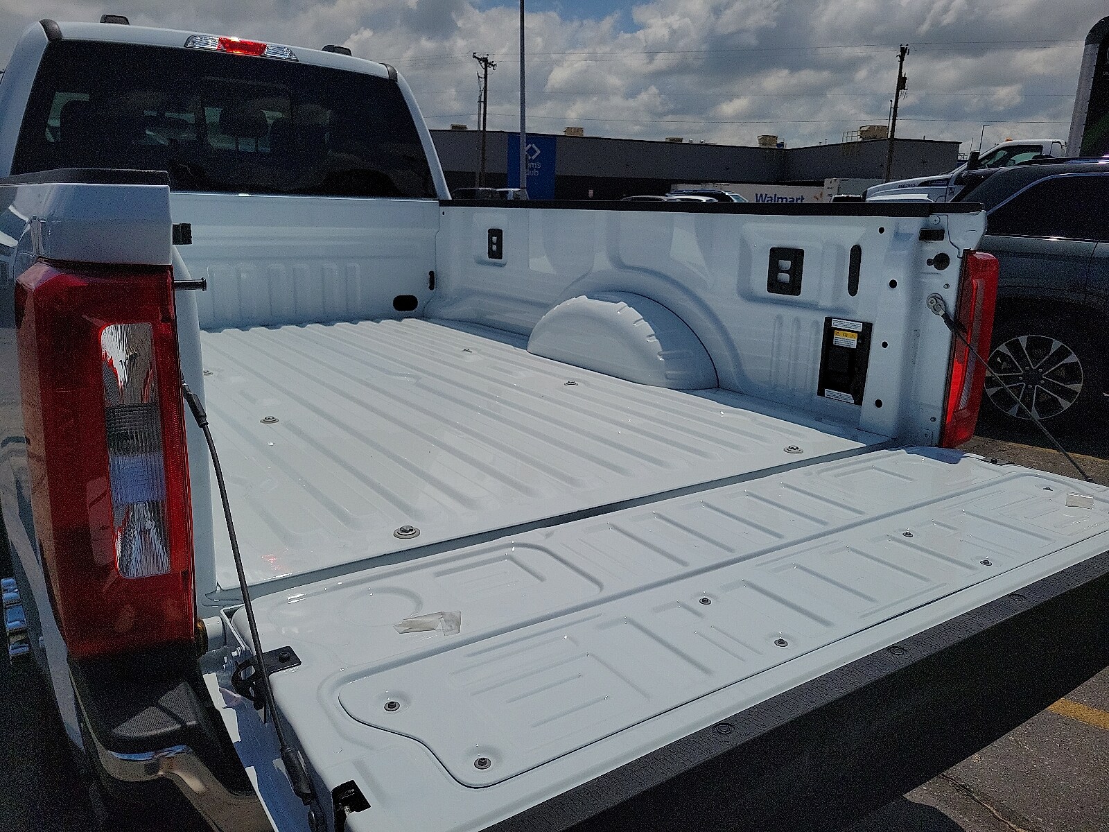 2025 Ford F-250 Super Duty XL - Photo 8
