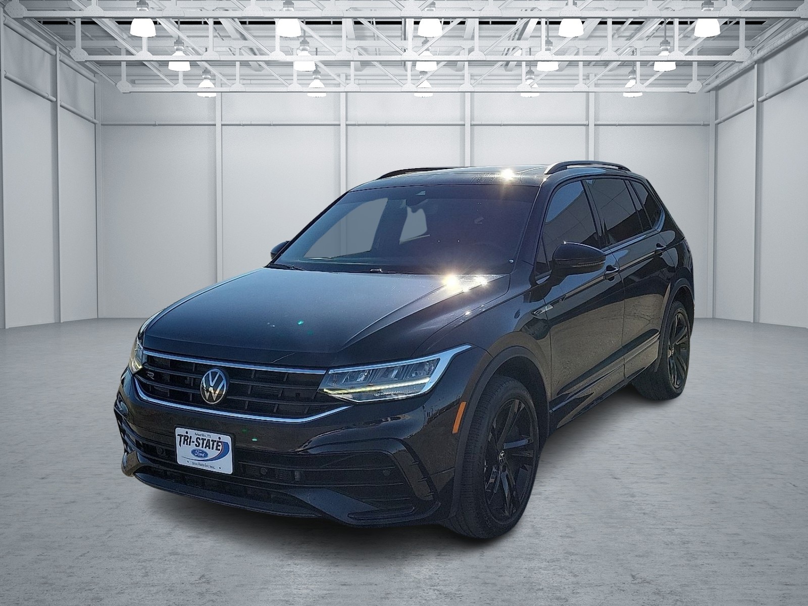 2024 Volkswagen Tiguan SE R-LINE BLACK