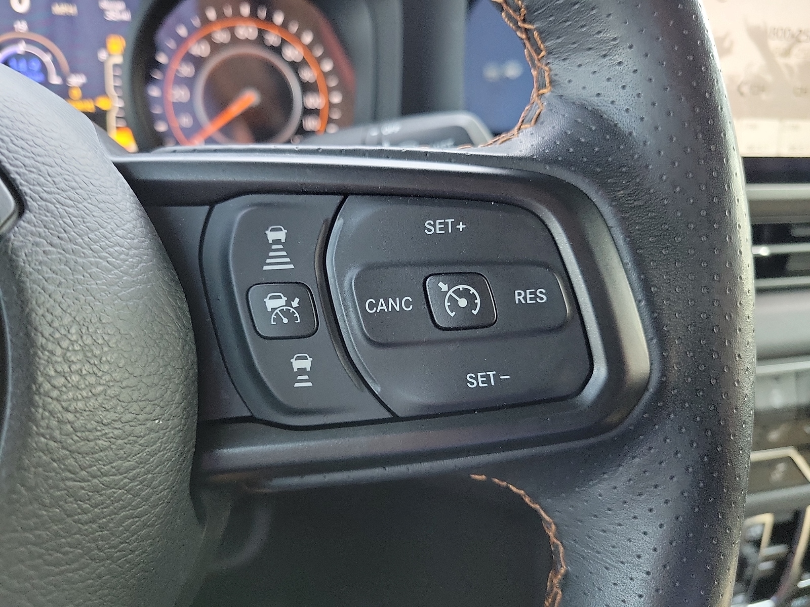 2024 Jeep Gladiator Mojave - Photo 19