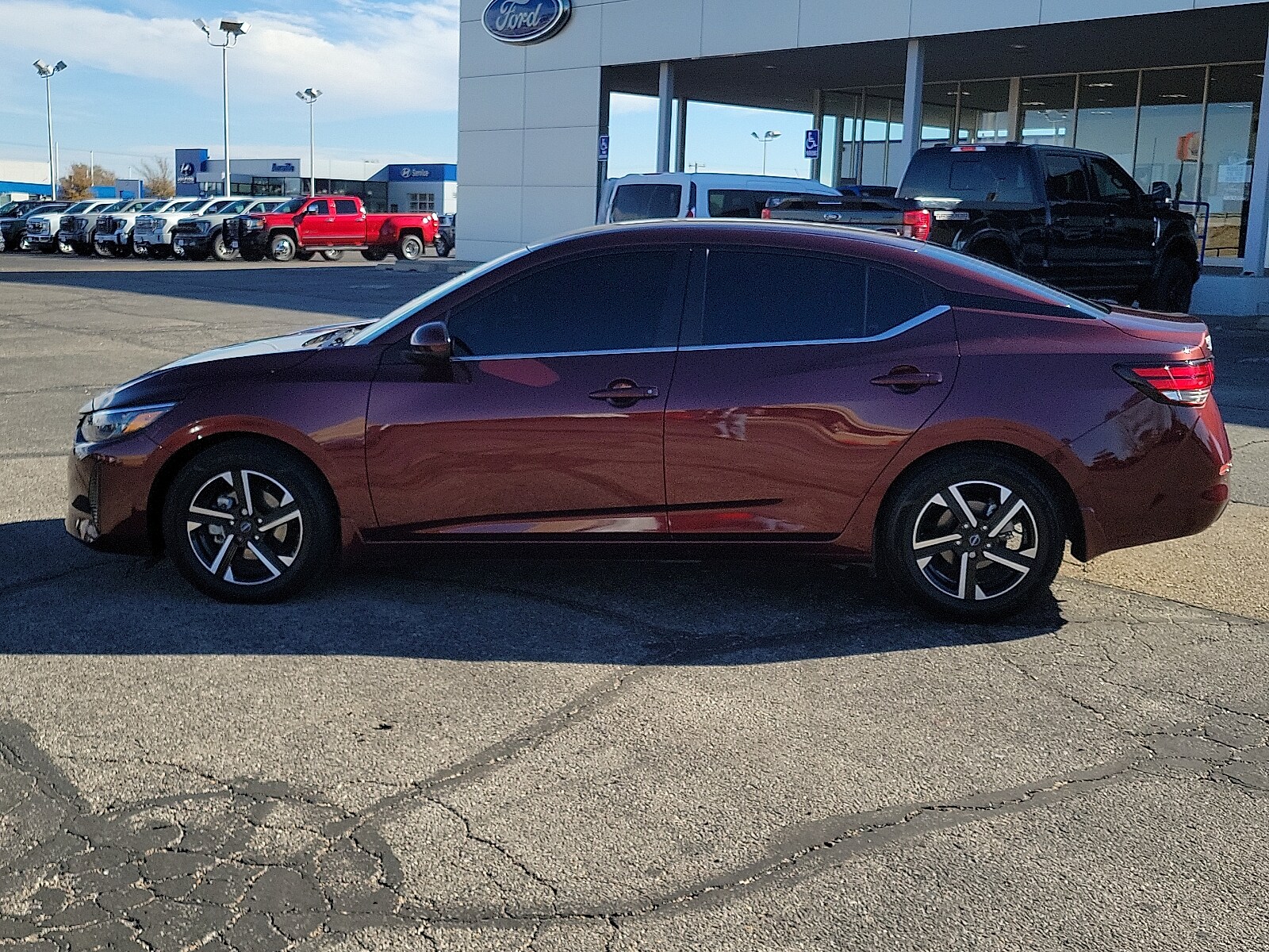2024 Nissan Sentra SV photo 2