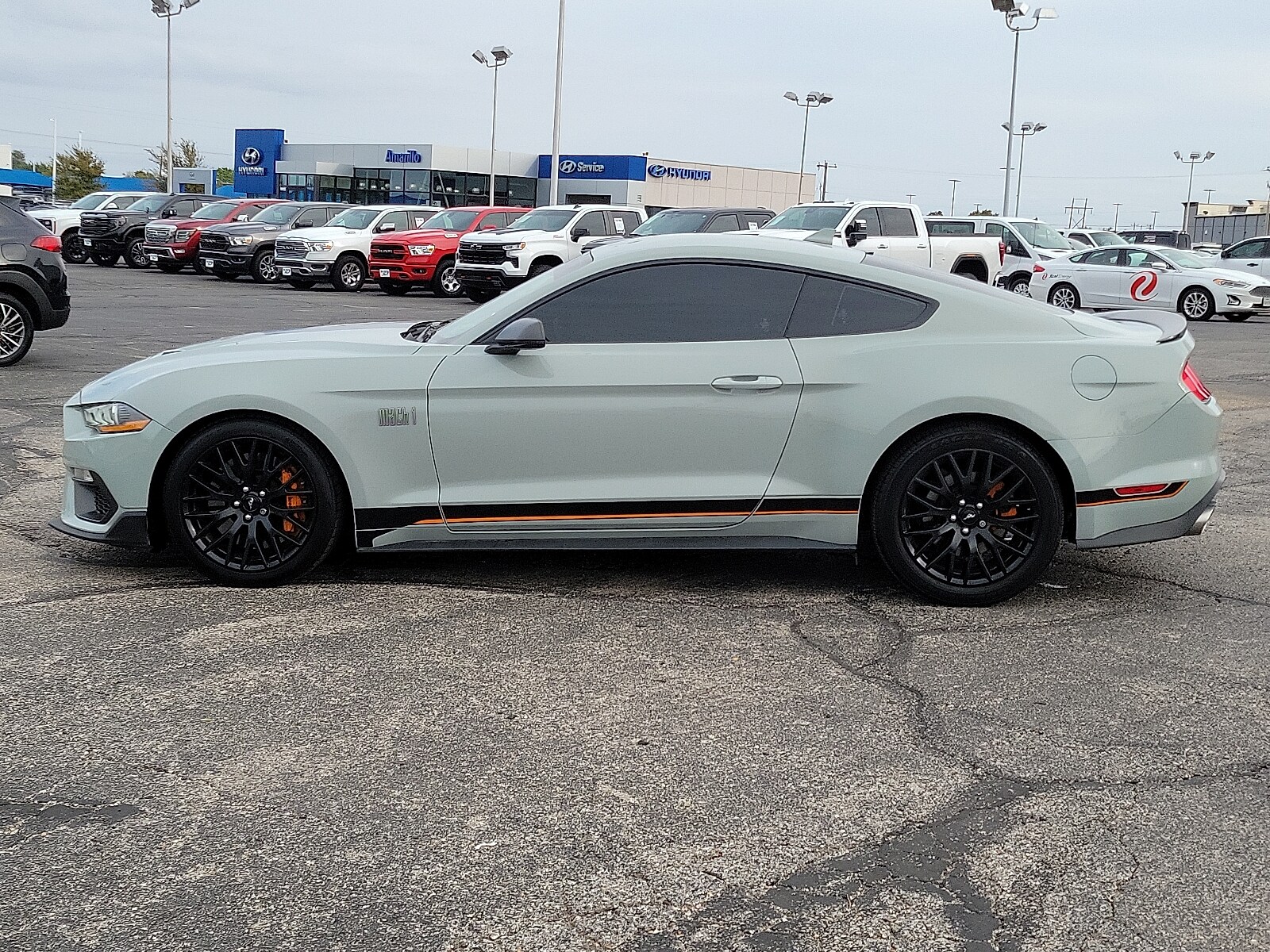 2022 Ford Mustang Mach 1 photo 2