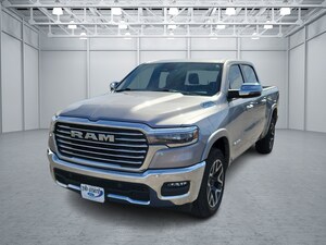 2025 RAM 1500 Laramie 4x4 Crew Cab 144.5 in. WB