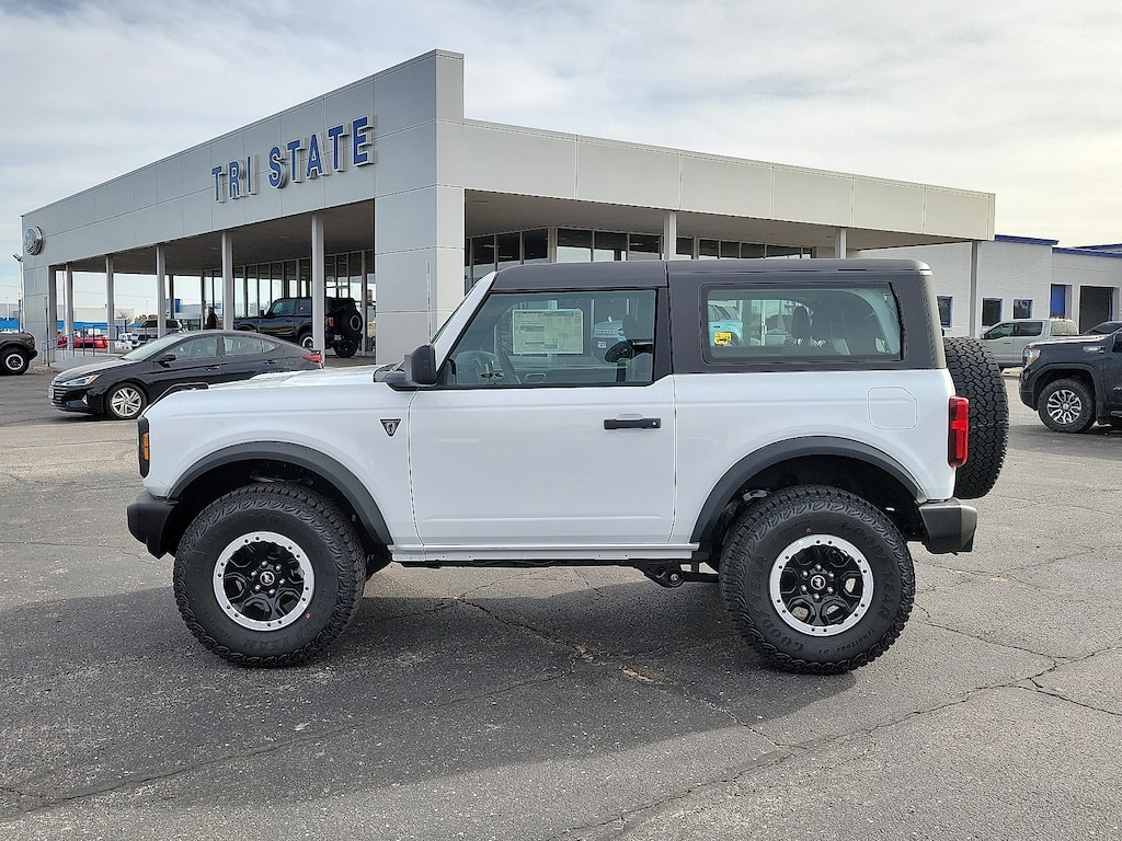 New 2025 Ford Bronco Base SUV