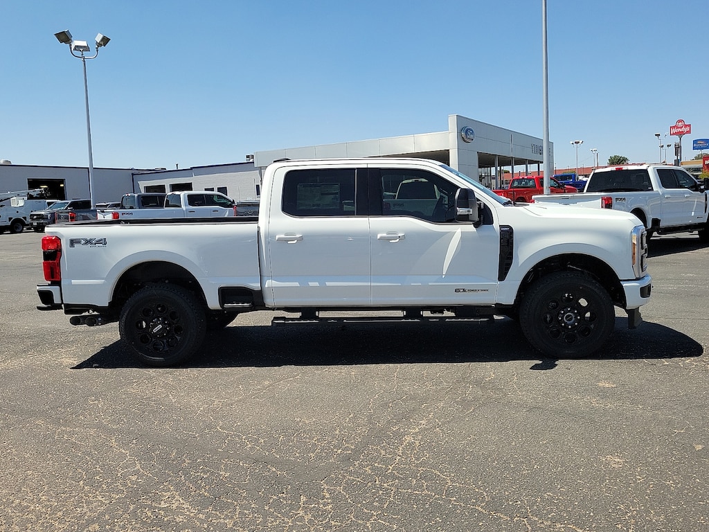New 2026 Ford Super Duty F-350® Lariat® TRUCK
