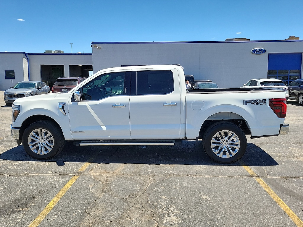 Used 2024 Ford F-150 Lariat 4x4 SuperCrew Cab 5.5 ft. box 145 in. WB