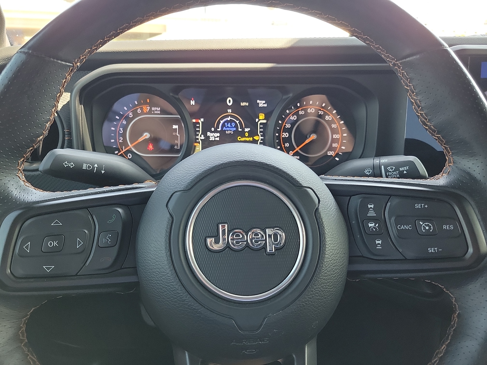 2024 Jeep Gladiator Mojave - Photo 17