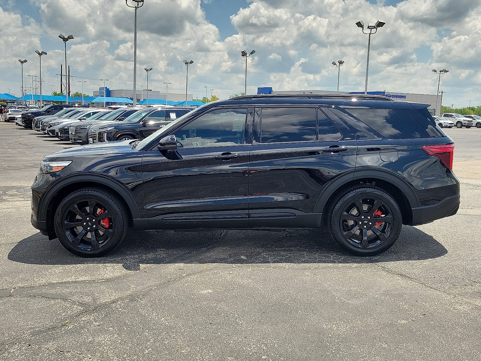 Used 2023 Ford Explorer ST with VIN 1FM5K8GC5PGA16948 for sale in Amarillo, TX
