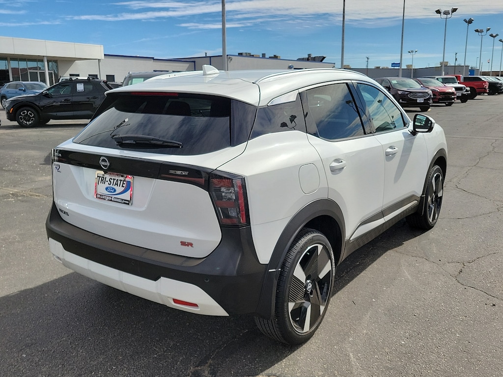 Used 2025 Nissan Kicks SR Front-Wheel Drive