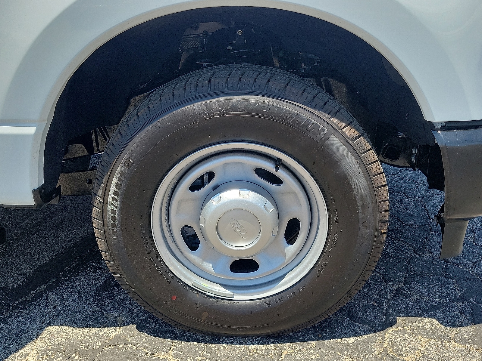 2025 Ford F-250 Super Duty XL - Photo 7