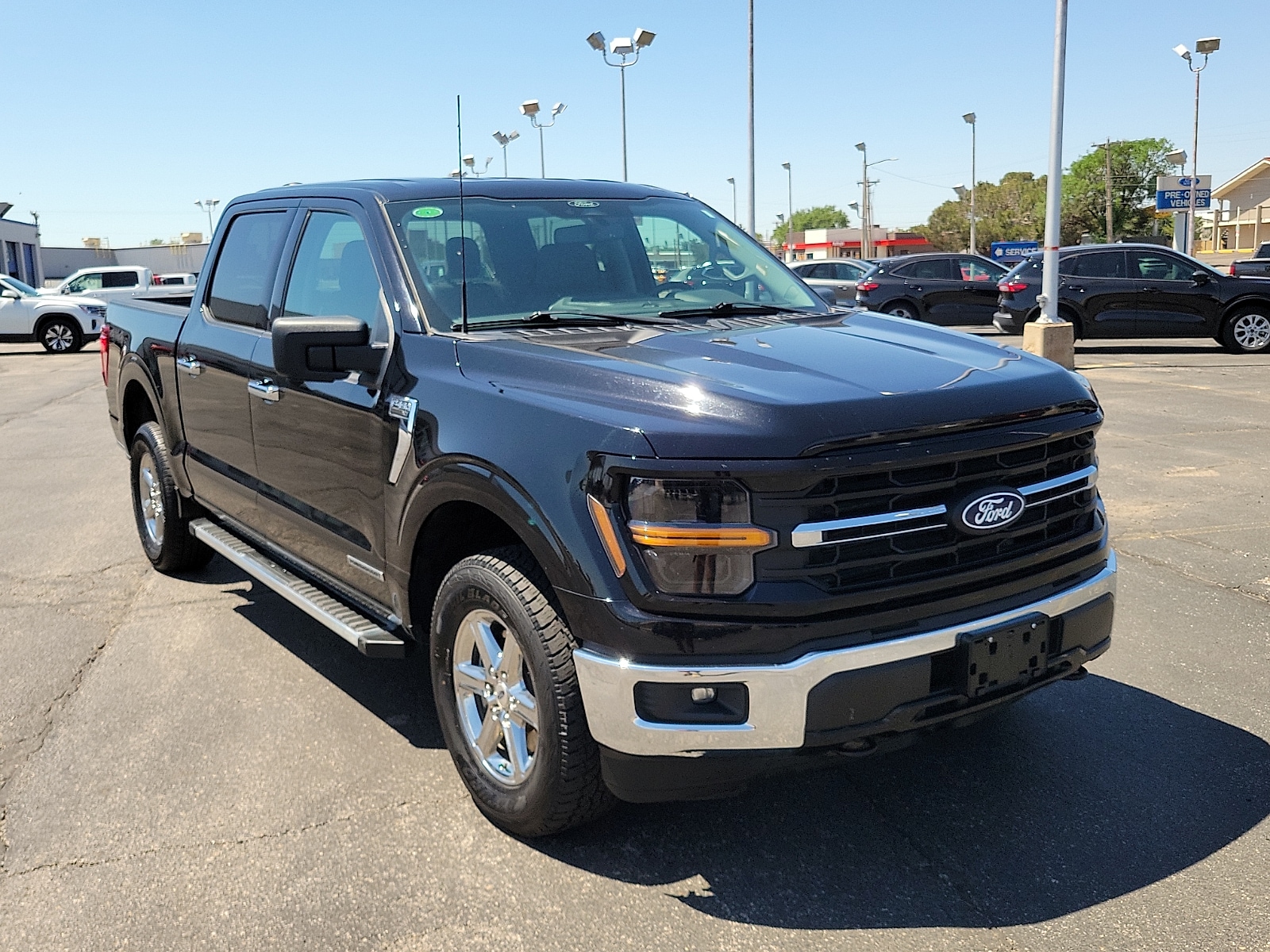2024 Ford F-150 XLT - Photo 6