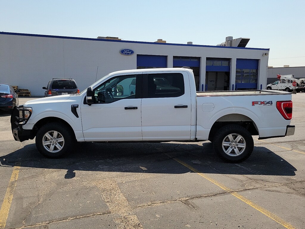 Used 2021 Ford F-150 XLT 4x4 SuperCrew Cab Styleside 5.5 ft. box 145 in