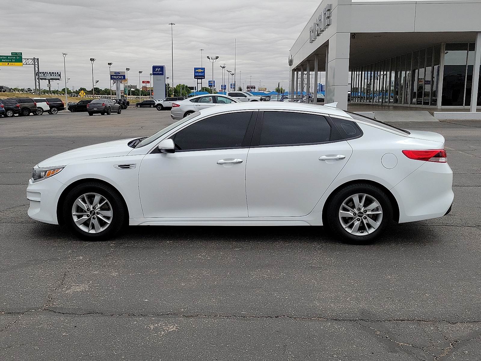 Used 2018 Kia Optima LX with VIN 5XXGT4L3XJG246282 for sale in Amarillo, TX