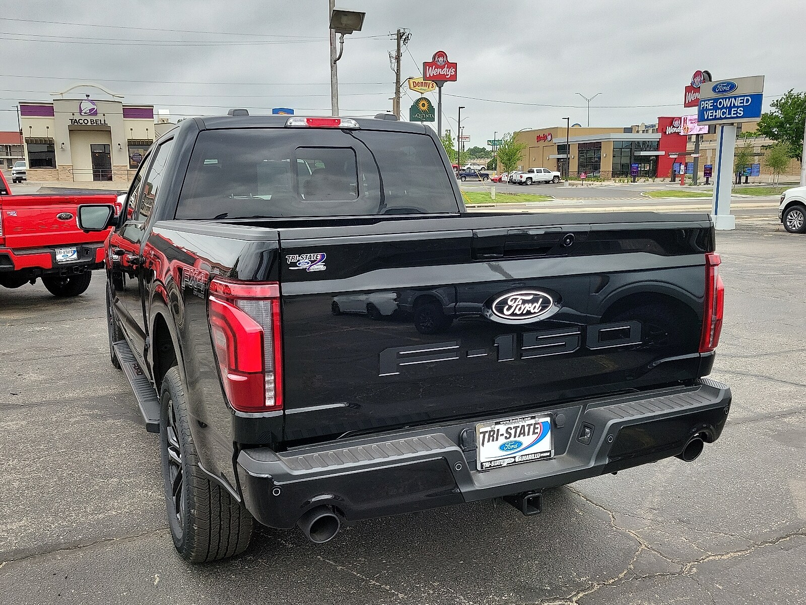 2025 Ford F-150 Lariat photo 3