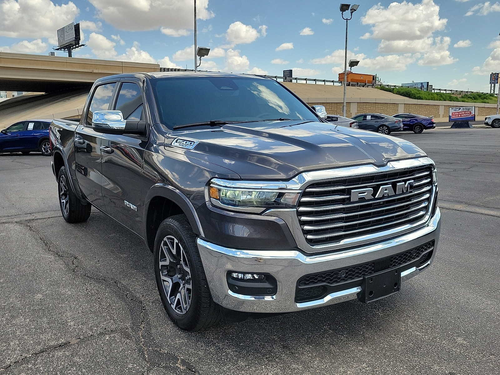 2025 RAM Ram 1500 Pickup Laramie - Photo 6