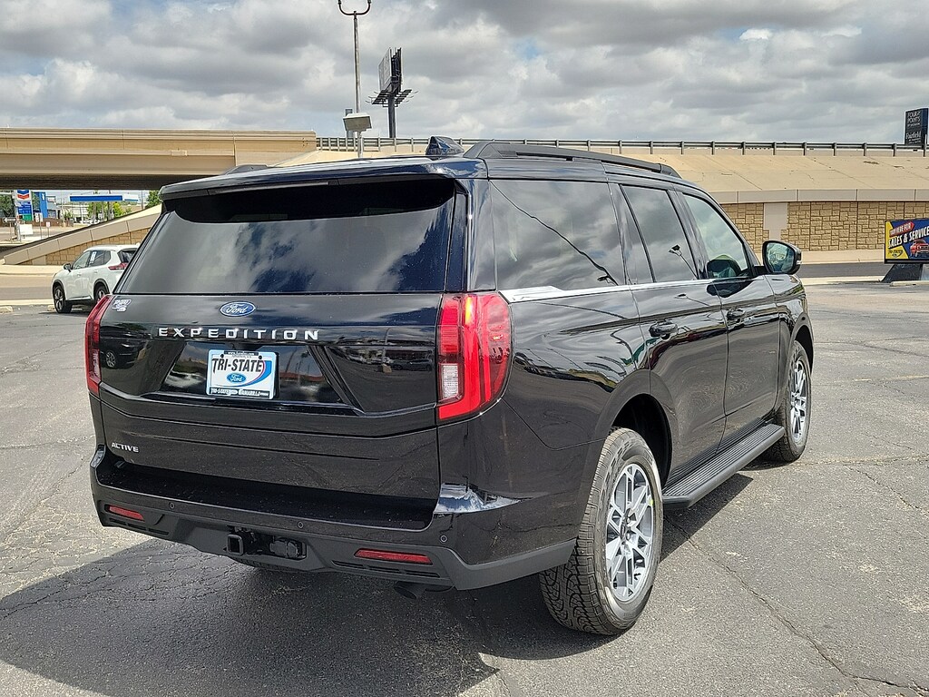 New 2026 Ford Expedition Active SUV