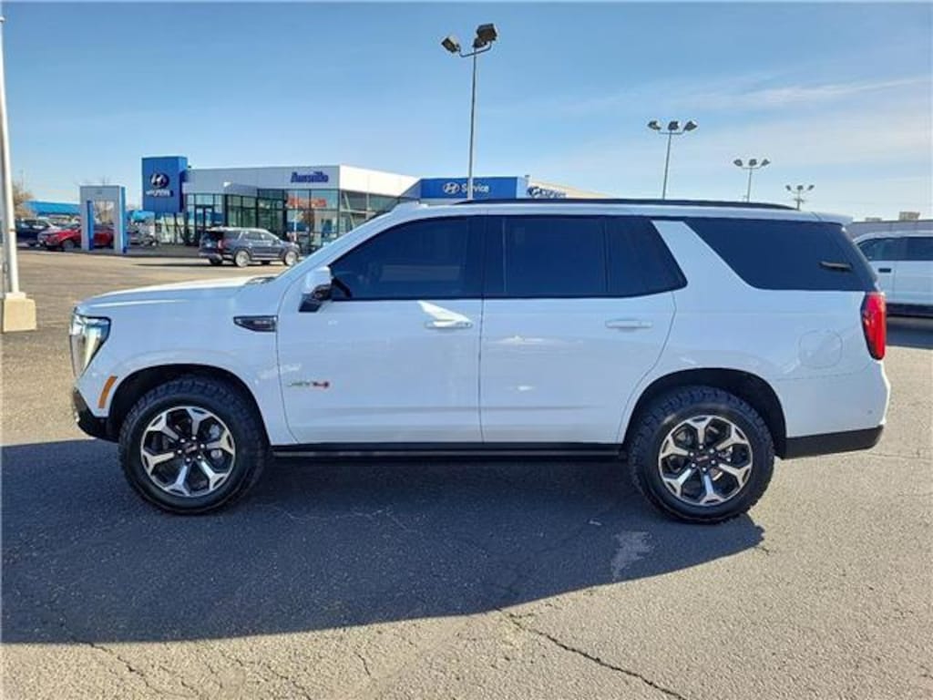 Used 2025 GMC Yukon AT4 4x4