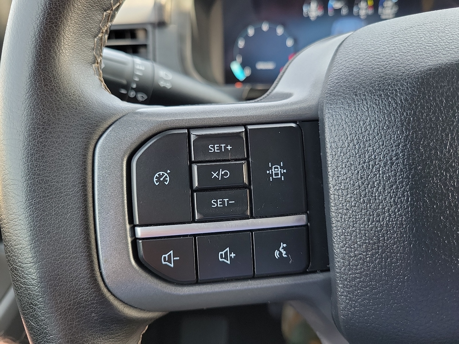 2025 Ford F-150 XLT - Photo 20