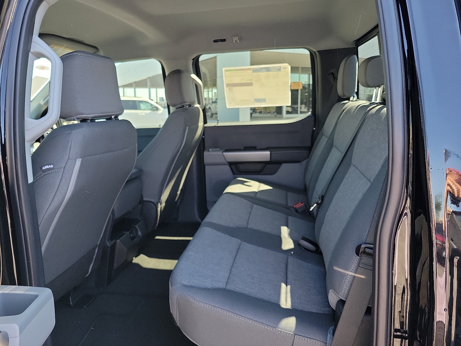 2026 Ford F-250 Super Duty XL - Photo 9