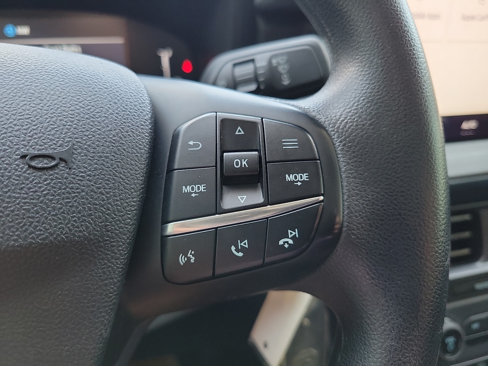 2025 Ford Maverick XL - Photo 19
