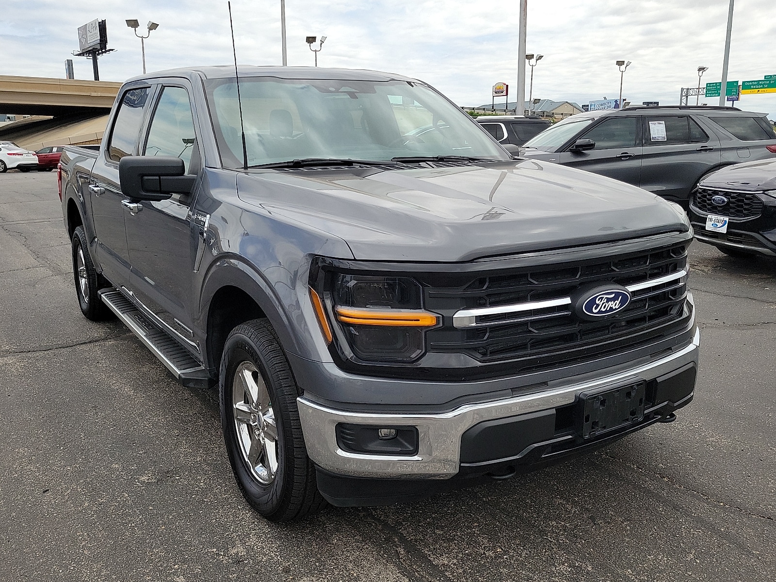 2024 Ford F-150 XLT - Photo 6