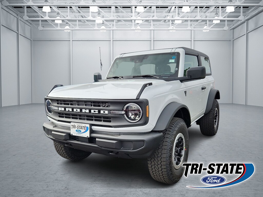 New 2025 Ford Bronco Base SUV