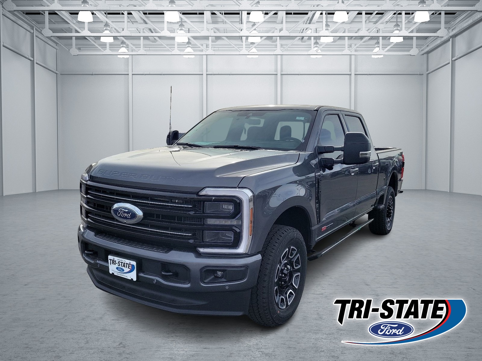 2026 Ford F-250 Super Duty Platinum's photo