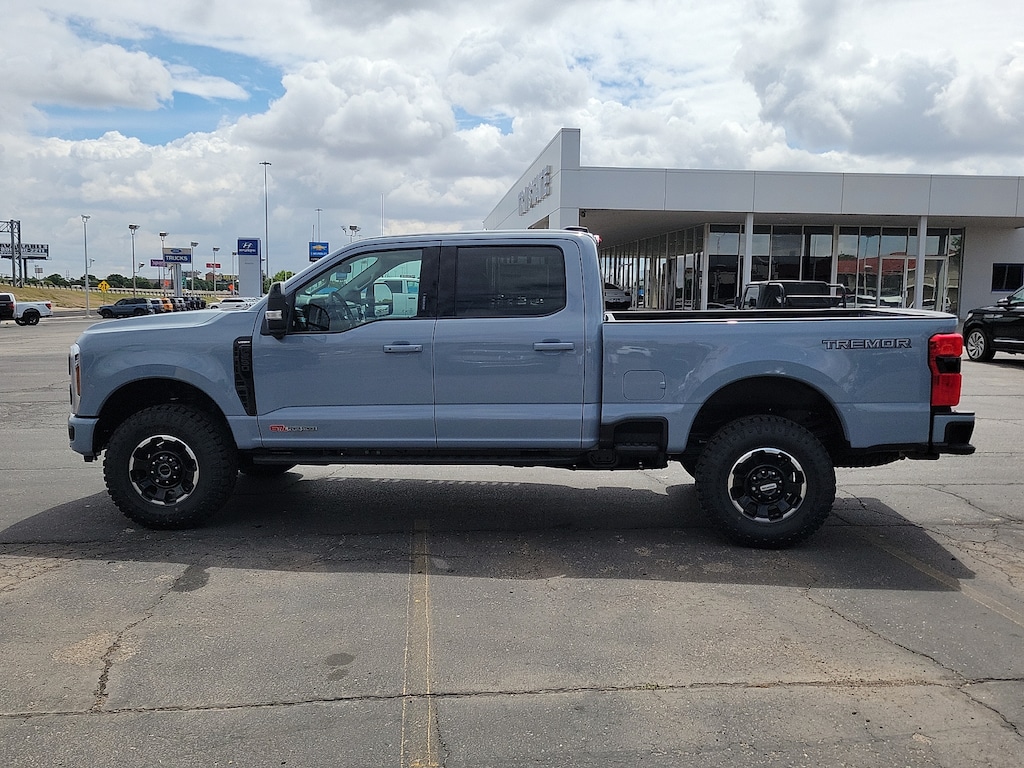 New 2026 Ford Super Duty F-250® Lariat® TRUCK