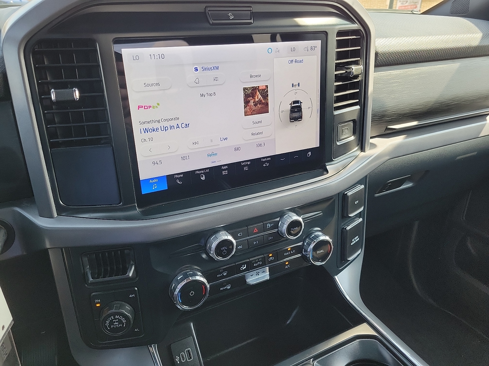 2025 Ford F-150 XLT - Photo 15