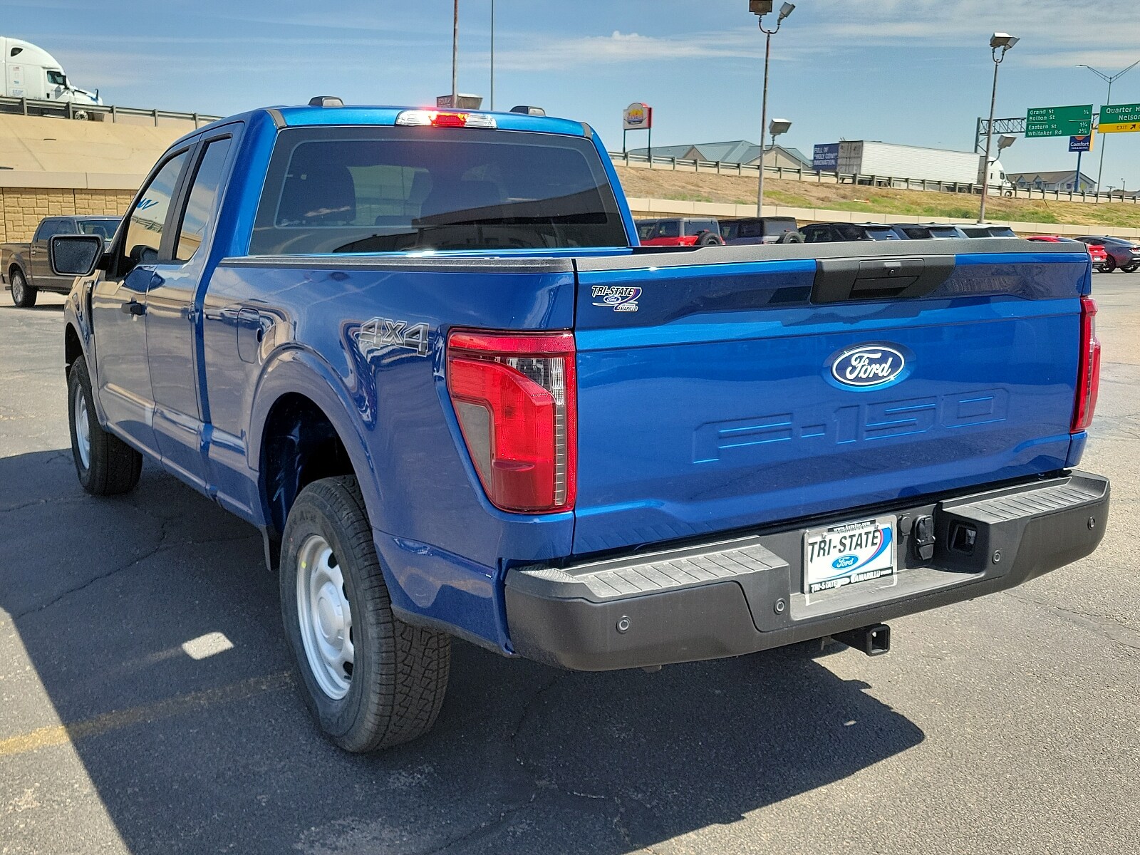 2025 Ford F-150 XL photo 2