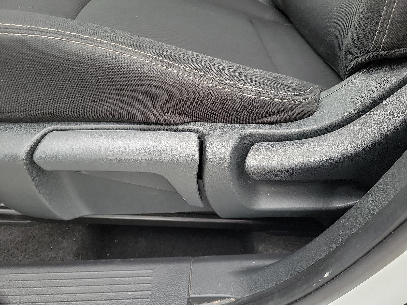 2024 Nissan Rogue S - Photo 13