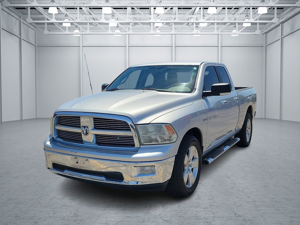 Used 2012 RAM 1500 SLT 4x2 Quad Cab 6.3 ft. box 140 in. WB