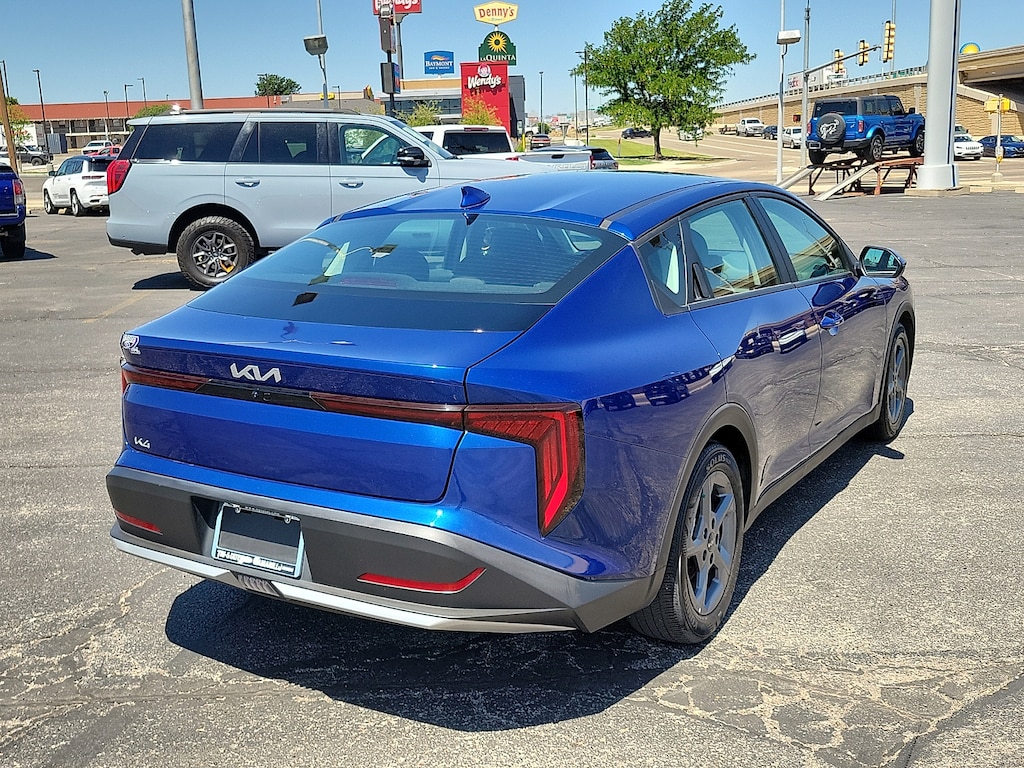 Used 2025 KIA K4 LXS (IVT) Sedan
