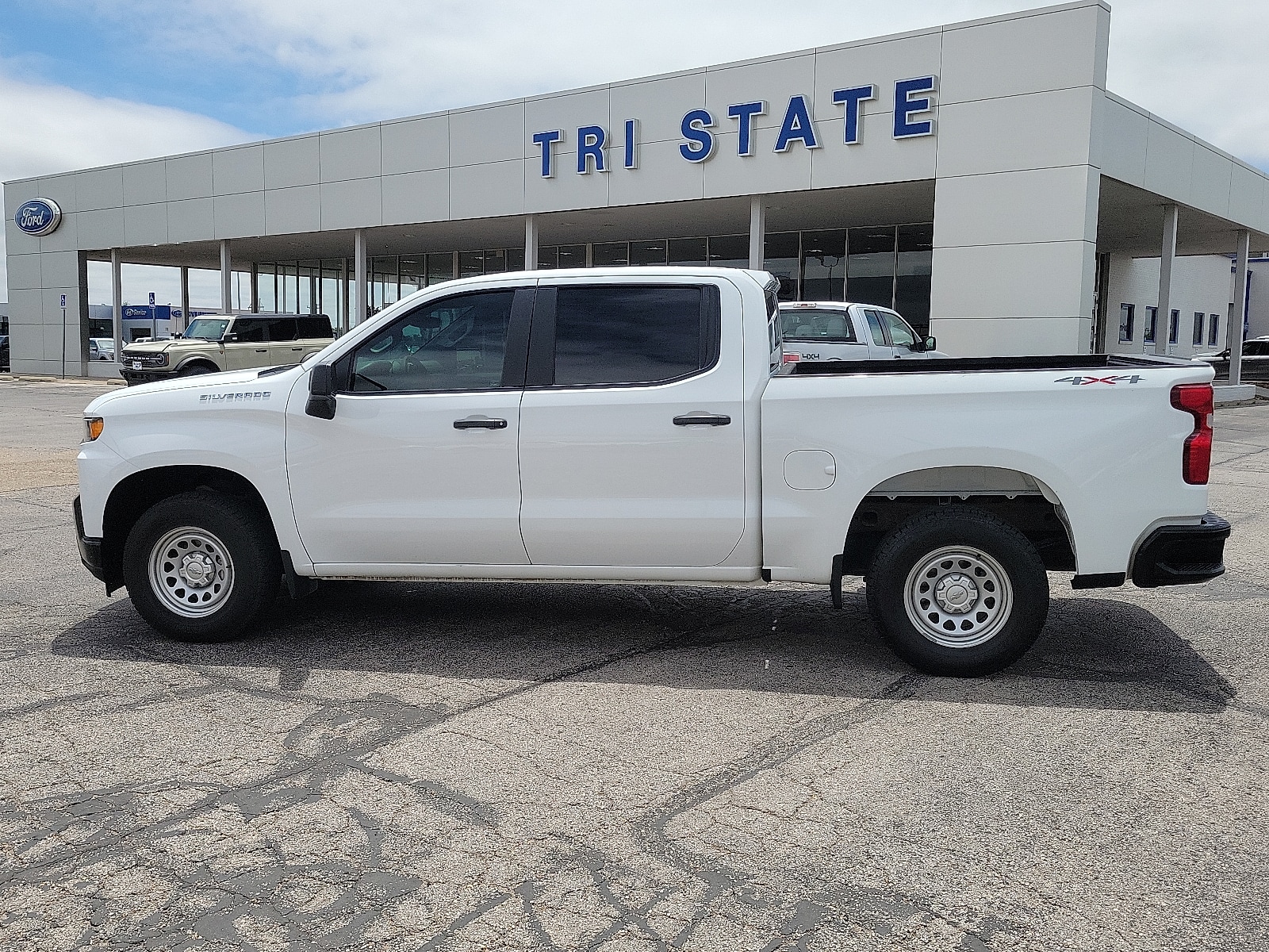 Used 2022 Chevrolet Silverado 1500 Limited Work Truck with VIN 3GCPYAEK5NG189108 for sale in Amarillo, TX