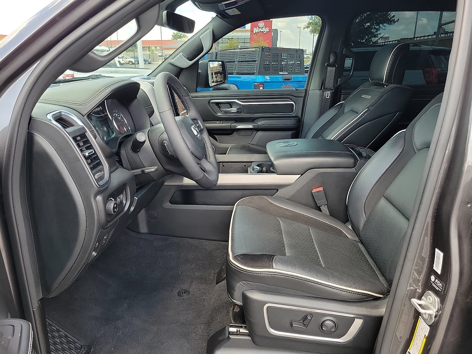 2025 RAM Ram 1500 Pickup Laramie - Photo 12