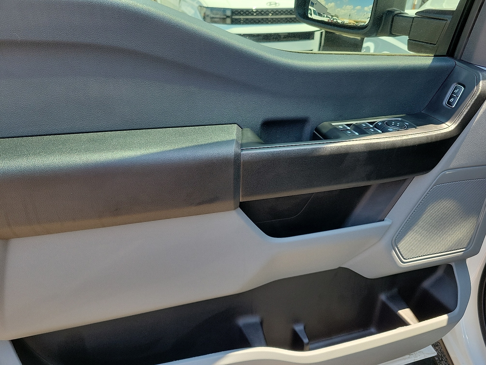 2025 Ford F-250 Super Duty XL - Photo 11