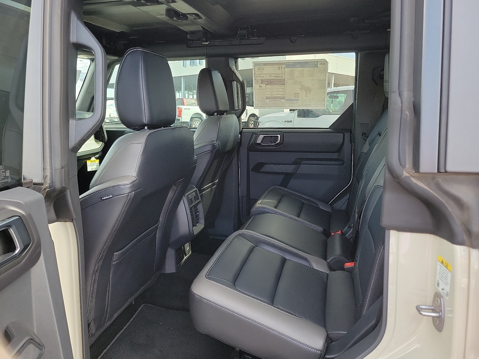 2025 Ford Bronco 4-Door Outer Banks - Photo 9