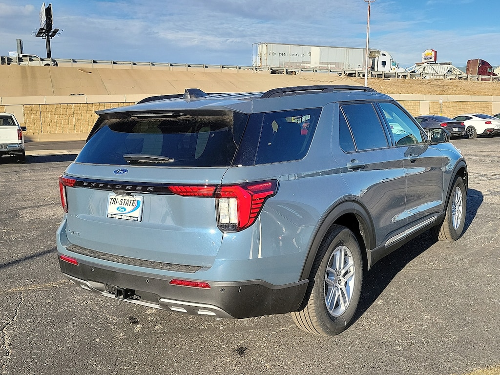 New 2025 Ford Explorer Active SUV
